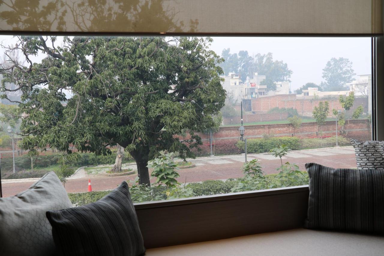Welcomhotel By Itc Hotels, Raja Sansi, アムリトサル エクステリア 写真