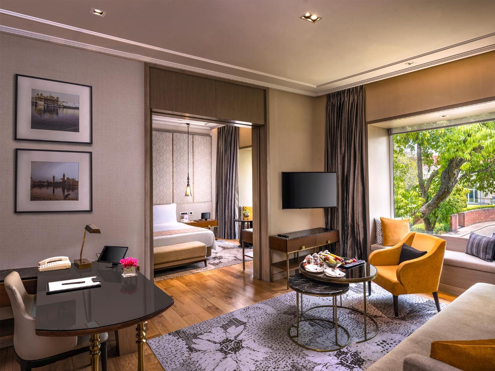 Welcomhotel By Itc Hotels, Raja Sansi, アムリトサル エクステリア 写真