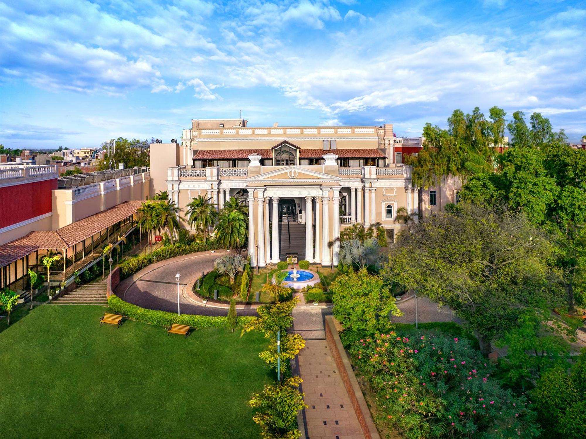 Welcomhotel By Itc Hotels, Raja Sansi, アムリトサル エクステリア 写真